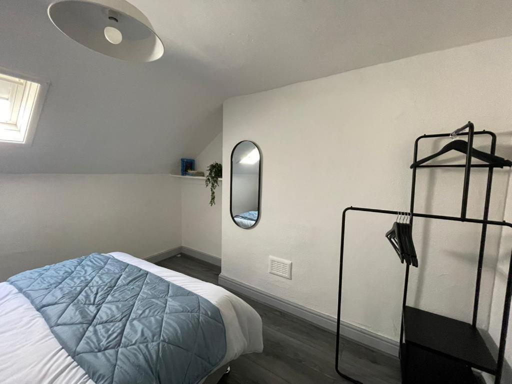 Newly Renovated Apartments In Liverpool - Extended Stay Exterior foto